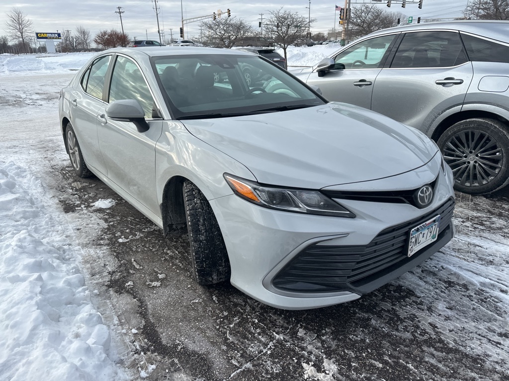 2022 Toyota Camry LE 6