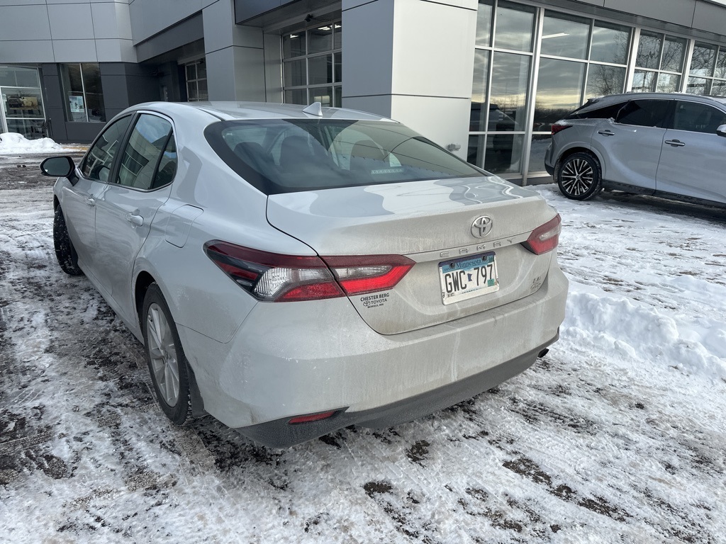 2022 Toyota Camry LE 18