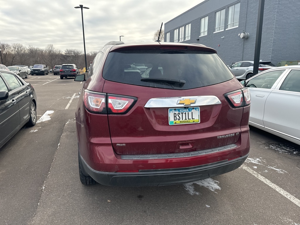 2015 Chevrolet Traverse 2LT 10