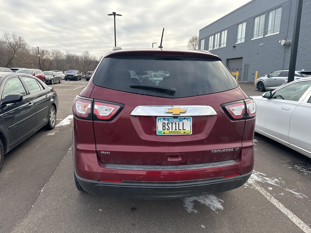 2015 Chevrolet Traverse 2LT 11