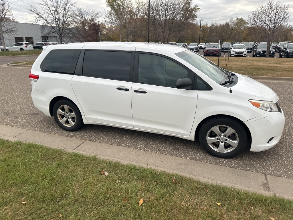 2011 Toyota Sienna Base 15