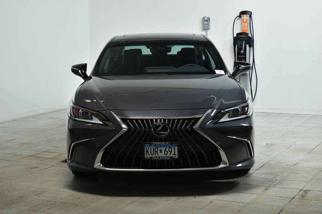 2024 Lexus ES 250 3