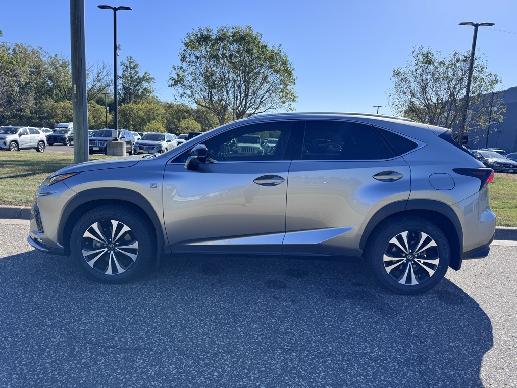 2019 Lexus NX 300 F Sport 4