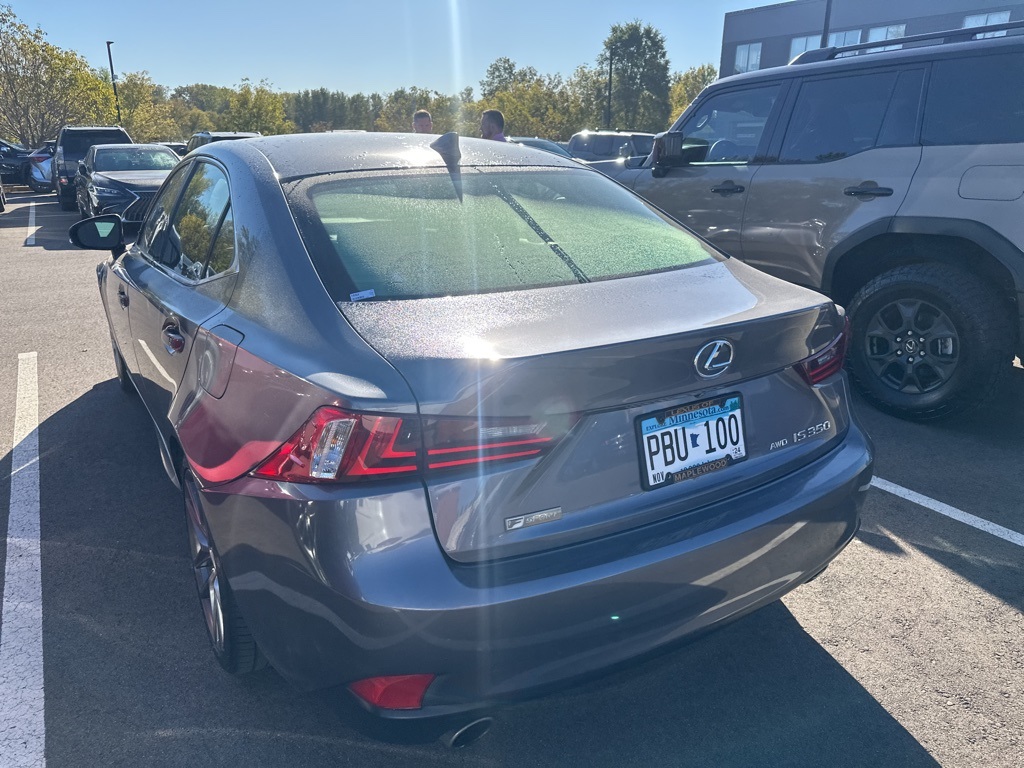 2016 Lexus IS 350 12