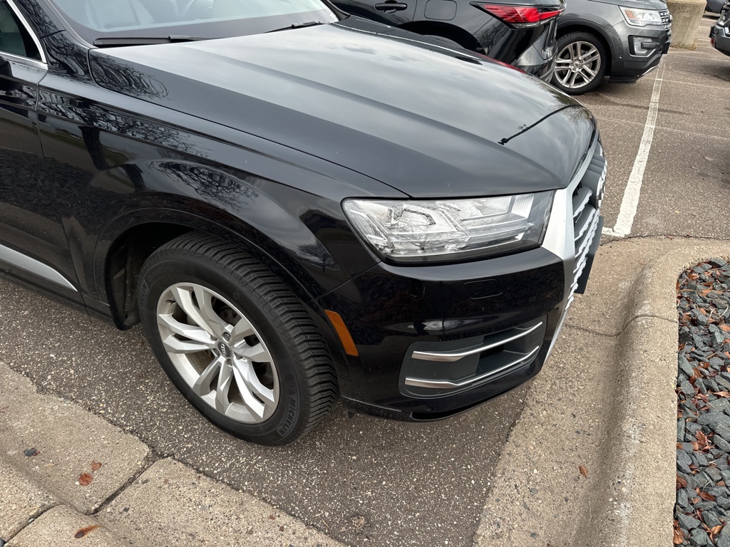 2018 Audi Q7 3.0T Premium Plus 2