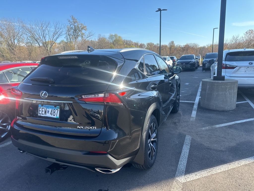 2017 Lexus NX 200t F Sport 6