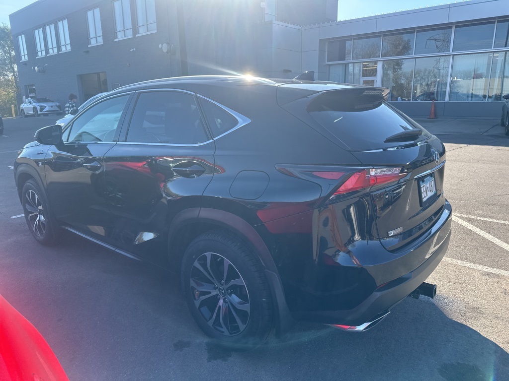 2017 Lexus NX 200t F Sport 10