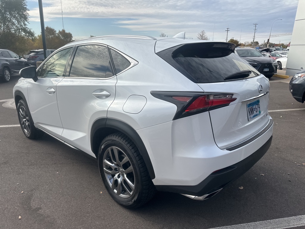 2016 Lexus NX 200t 10