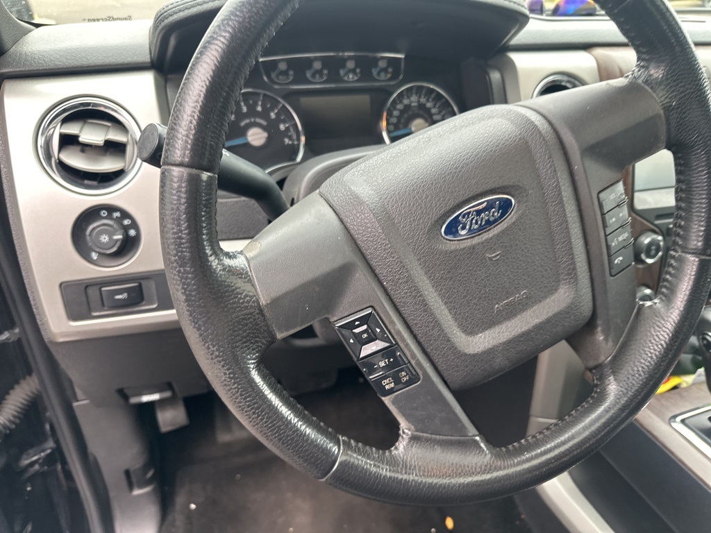 2014 Ford F-150 Lariat 20