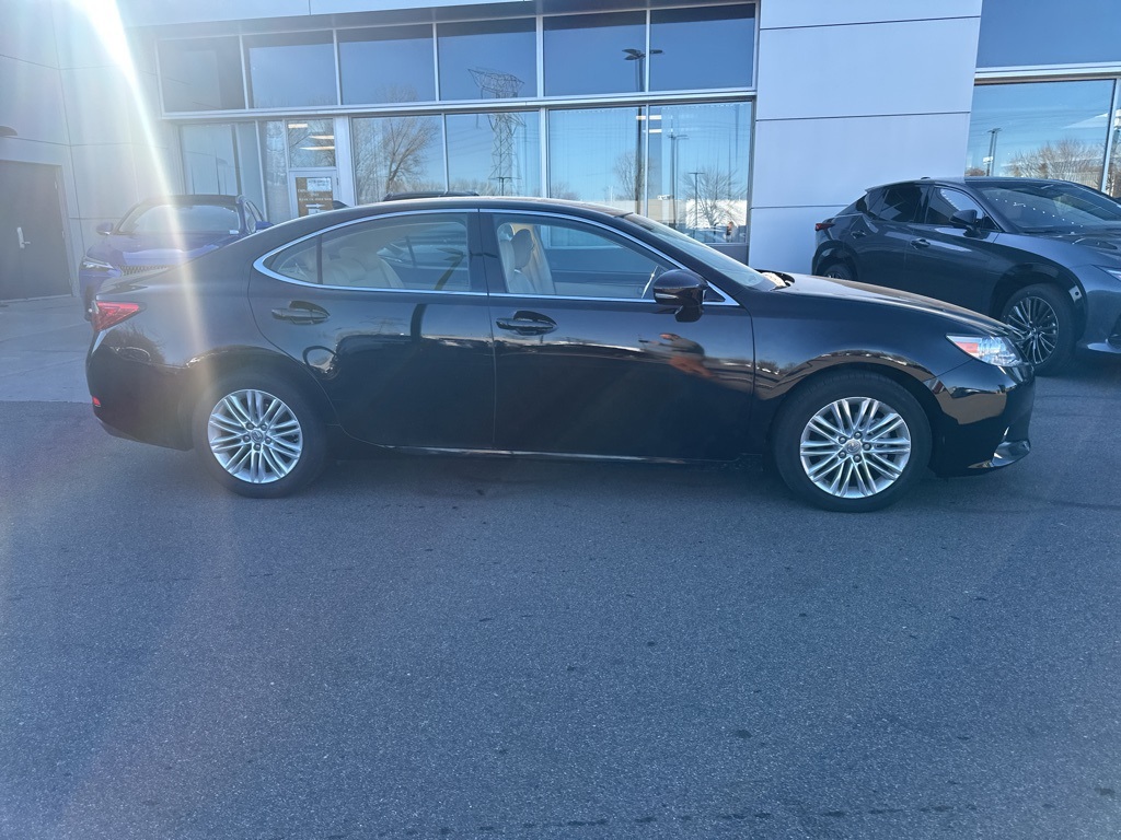 2013 Lexus ES 350 10