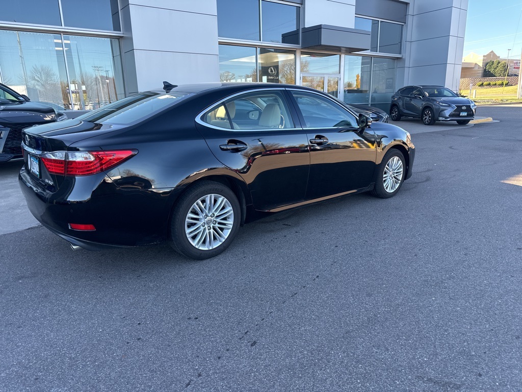 2013 Lexus ES 350 14