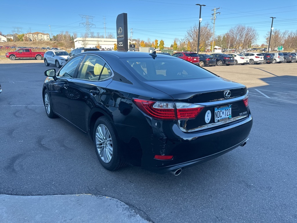 2013 Lexus ES 350 21