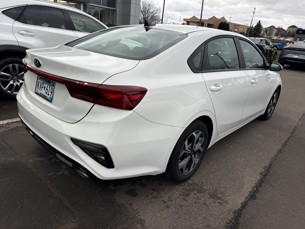 2021 Kia Forte LXS 14