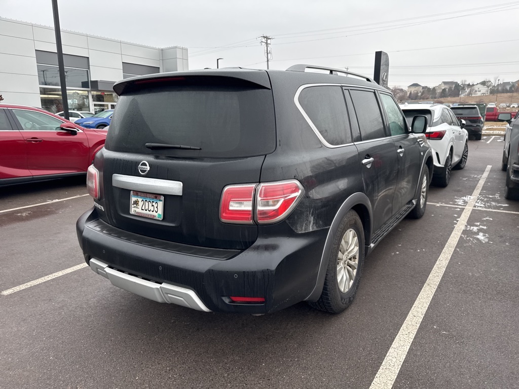 2017 Nissan Armada SV 9