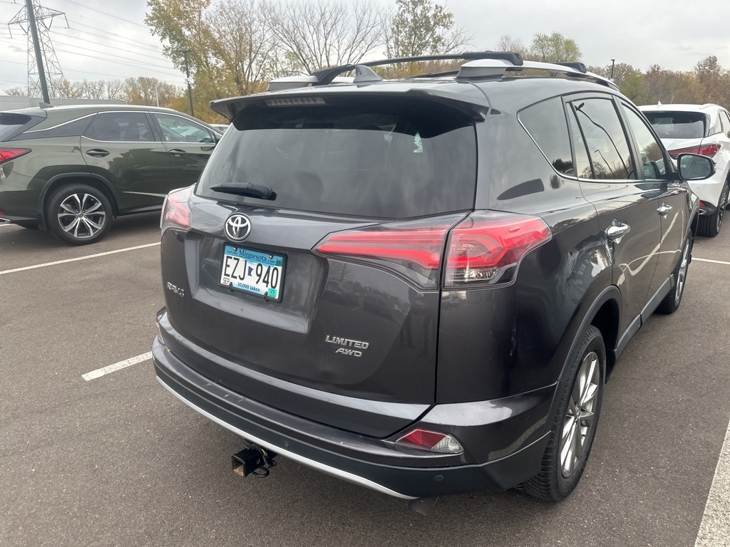 2016 Toyota RAV4 Limited 6