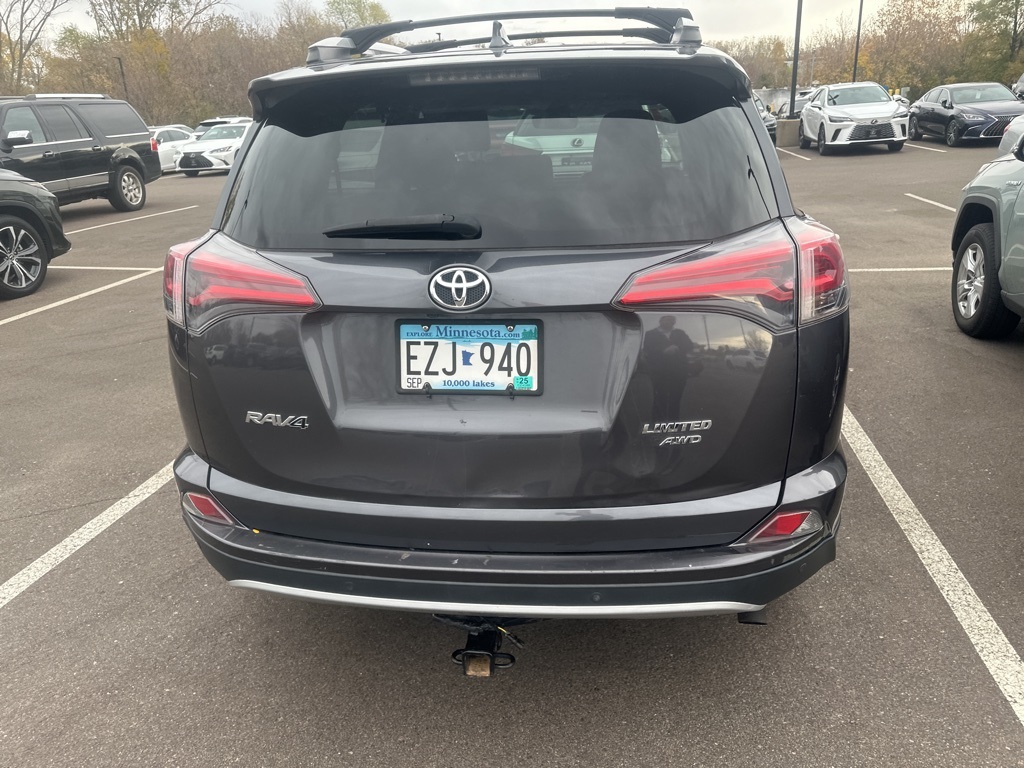 2016 Toyota RAV4 Limited 7