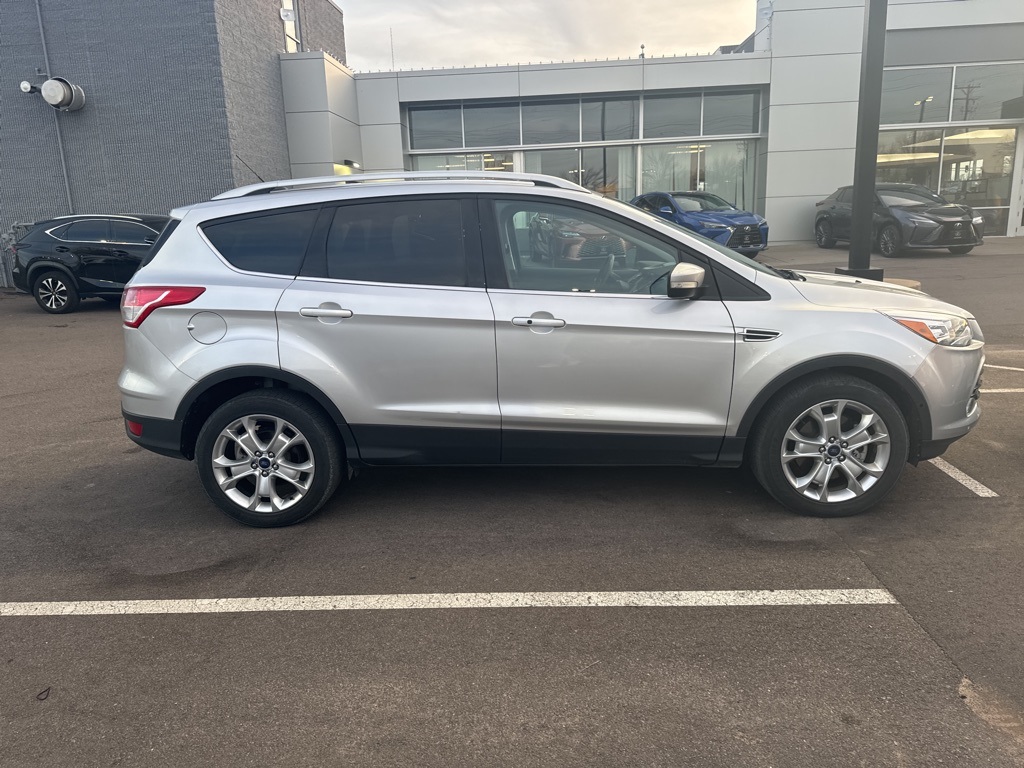 2016 Ford Escape Titanium 8