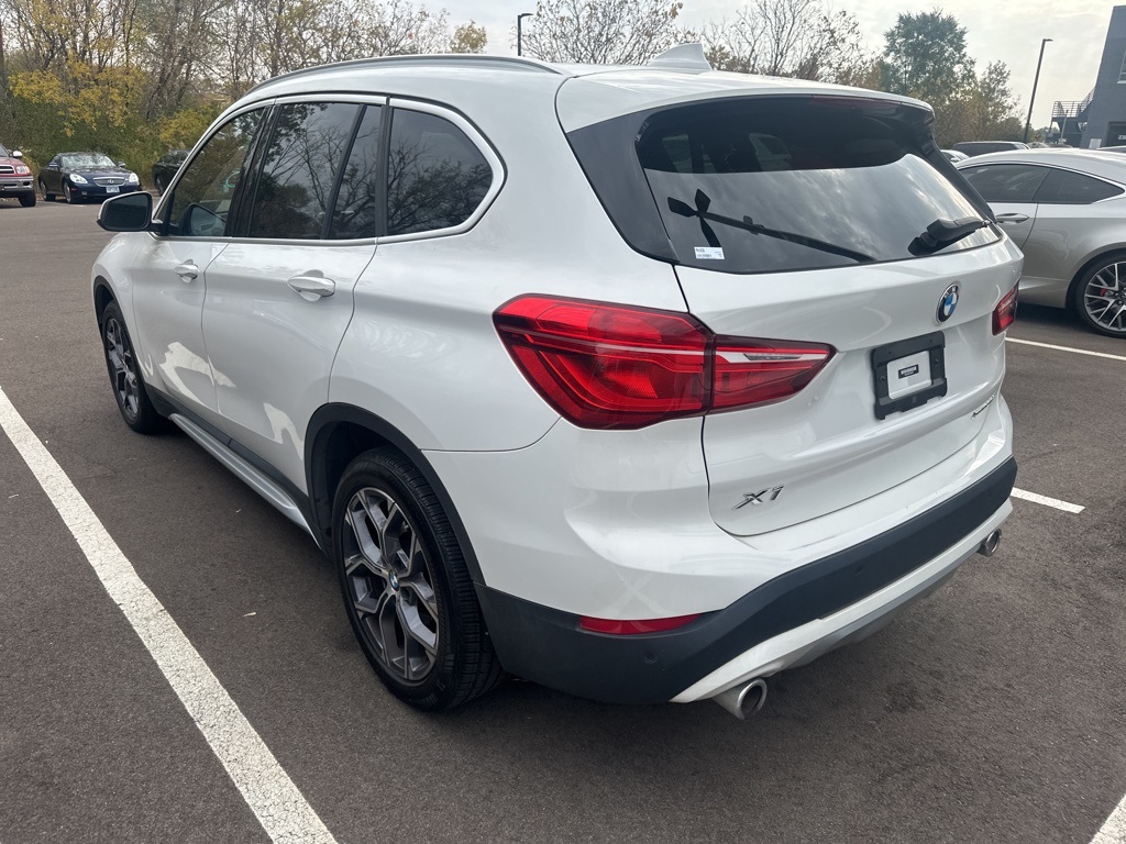 2022 BMW X1 xDrive28i 5