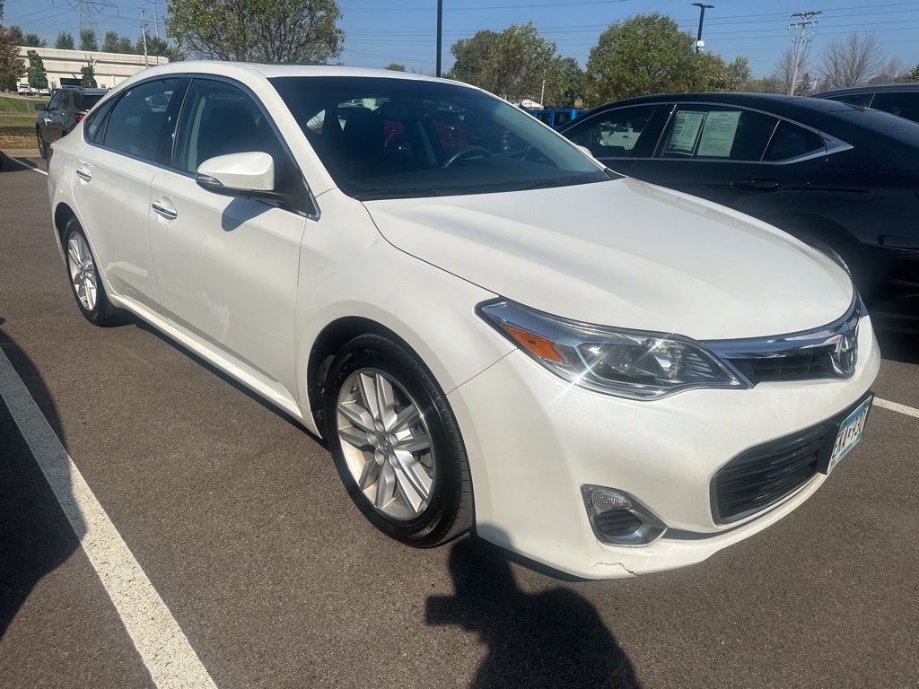 2013 Toyota Avalon XLE Premium 4