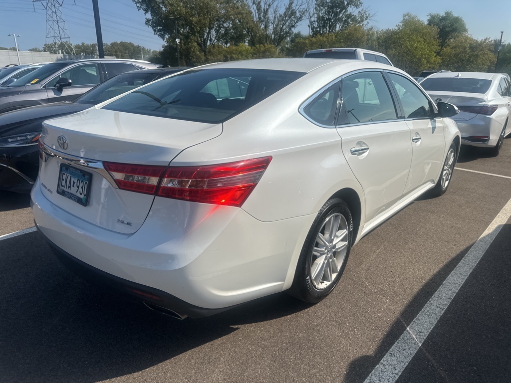 2013 Toyota Avalon XLE Premium 5