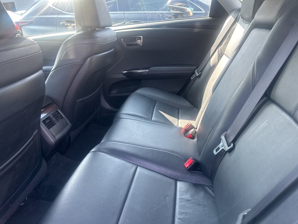 2013 Toyota Avalon XLE Premium 15