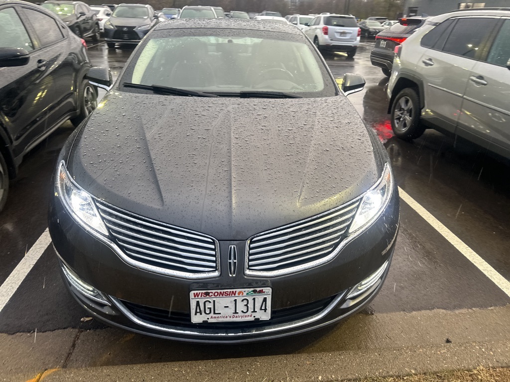 2016 Lincoln MKZ Base 2