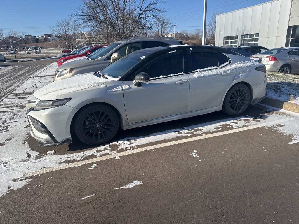 2021 Toyota Camry XSE 7