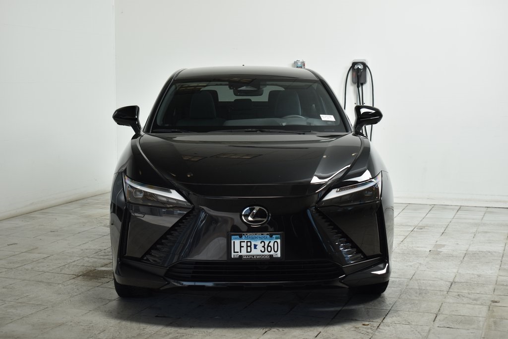 2023 Lexus RZ 450e Luxury 3