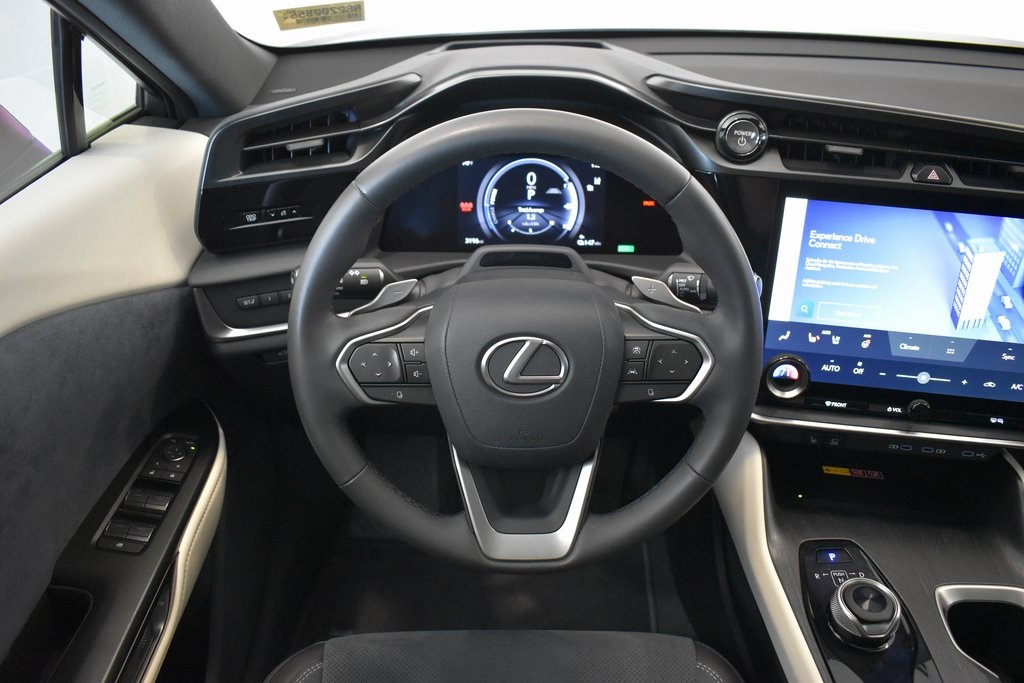 2023 Lexus RZ 450e Luxury 8