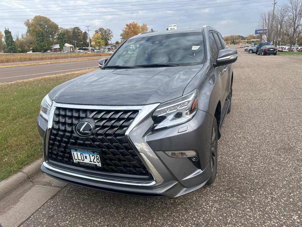 2023 Lexus GX 460 2