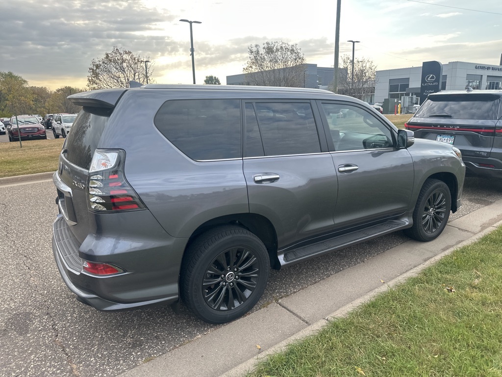 2023 Lexus GX 460 9