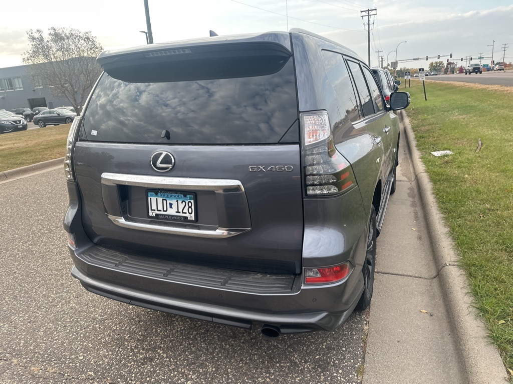 2023 Lexus GX 460 13