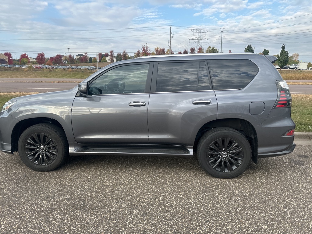 2023 Lexus GX 460 17