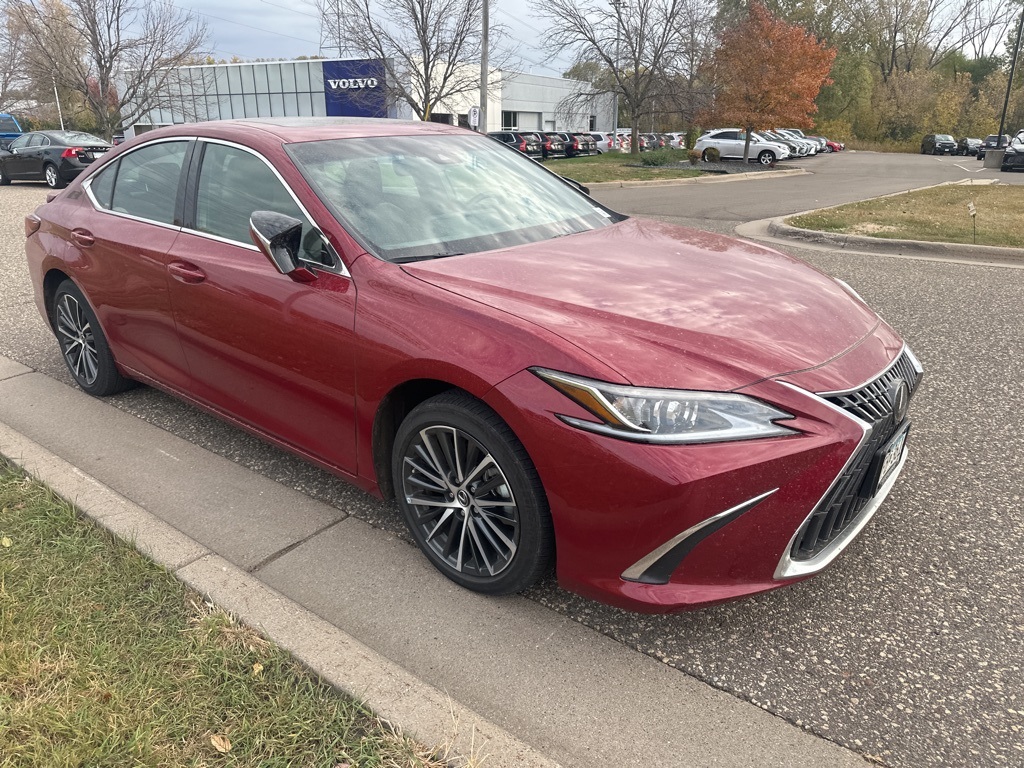 2024 Lexus ES 300h 12