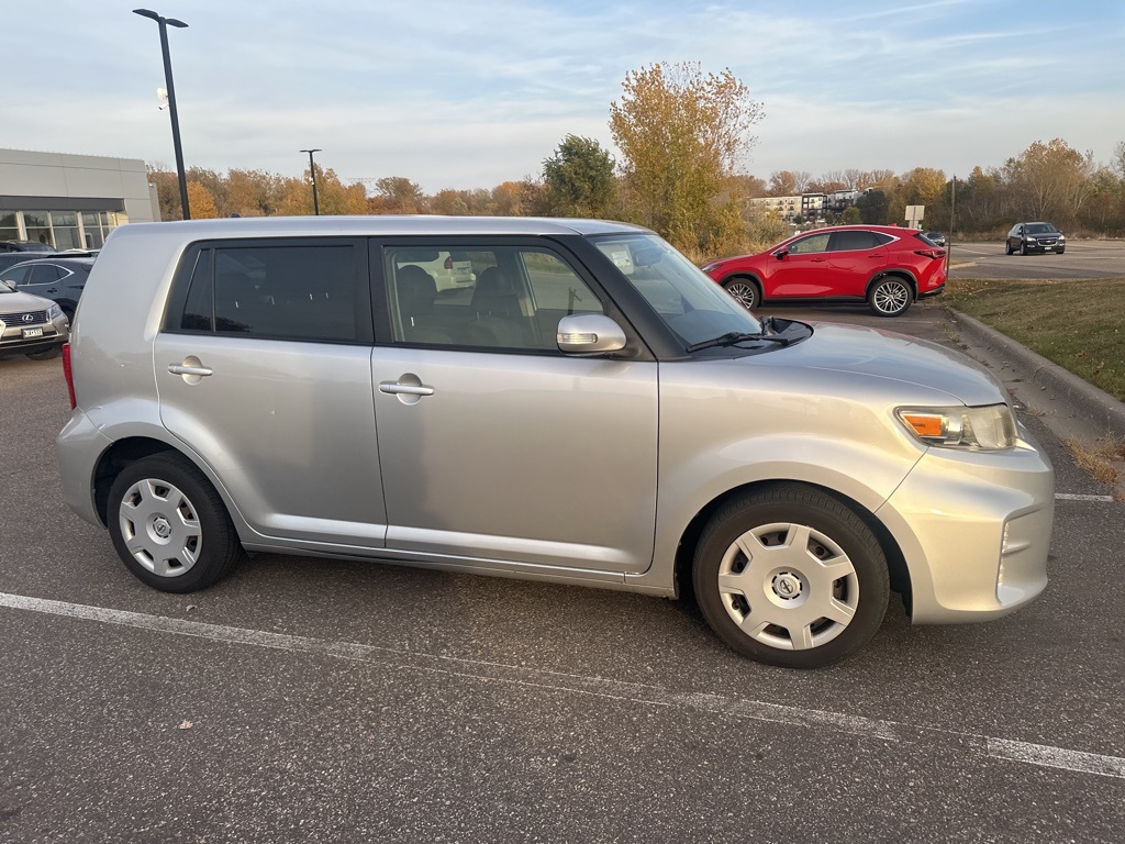 2014 Scion xB Base 8