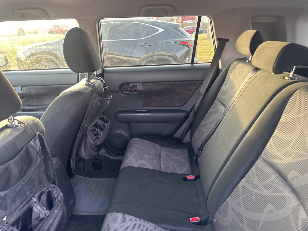 2014 Scion xB Base 26