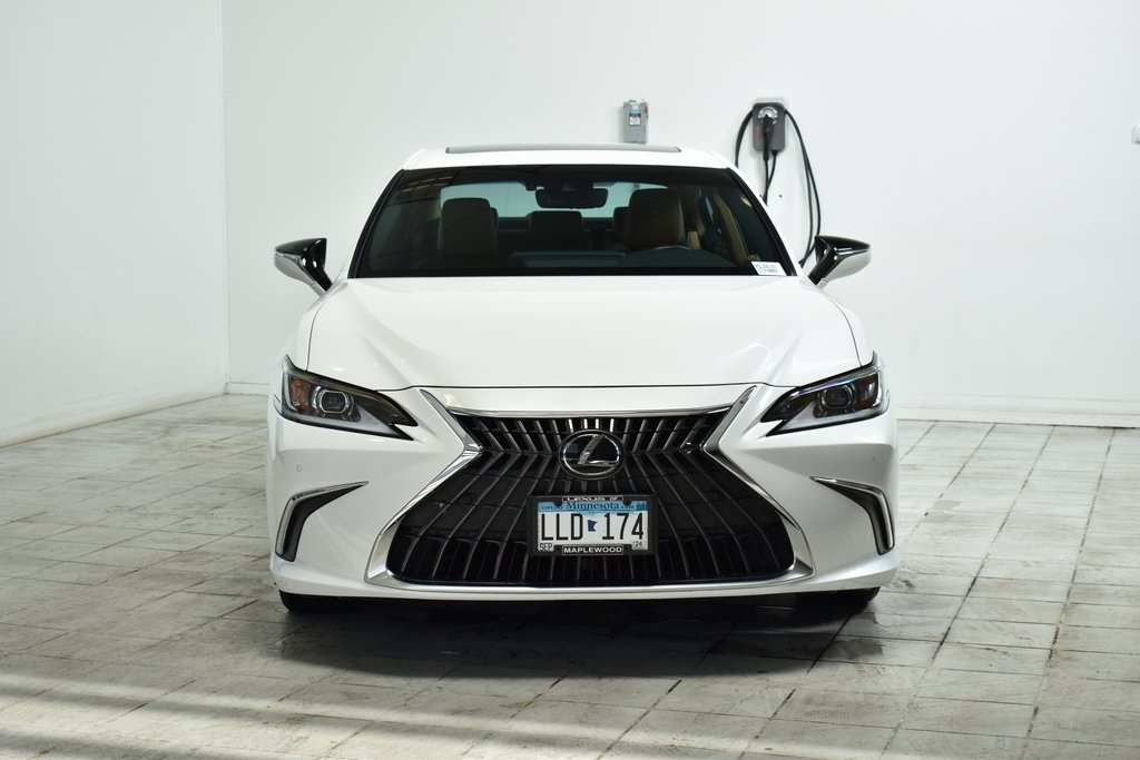 2024 Lexus ES 250 3