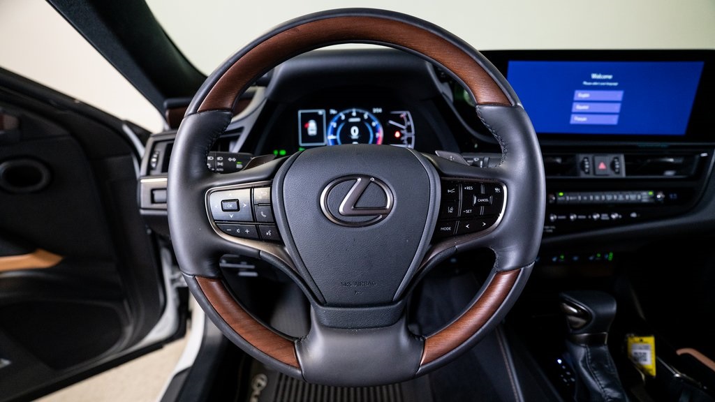 2023 Lexus ES 350 Luxury 12