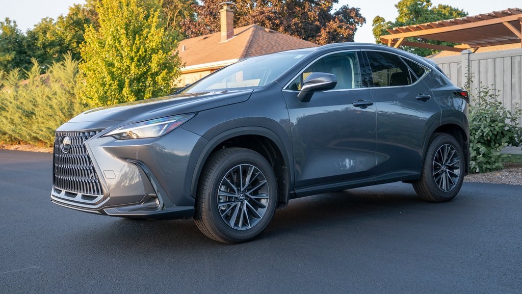 2025 Lexus NX 250 3