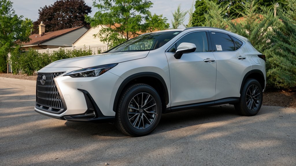 2025 Lexus NX 350 3