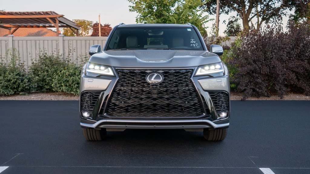 2024 Lexus LX 600 F Sport 2