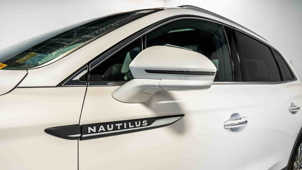 2020 Lincoln Nautilus Reserve 8