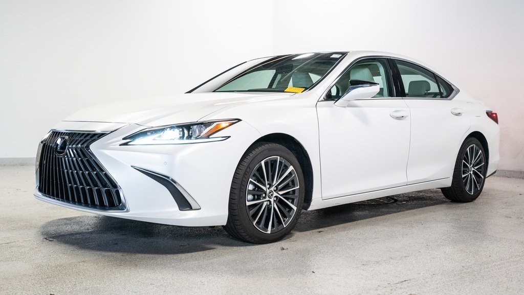 2022 Lexus ES 350 3