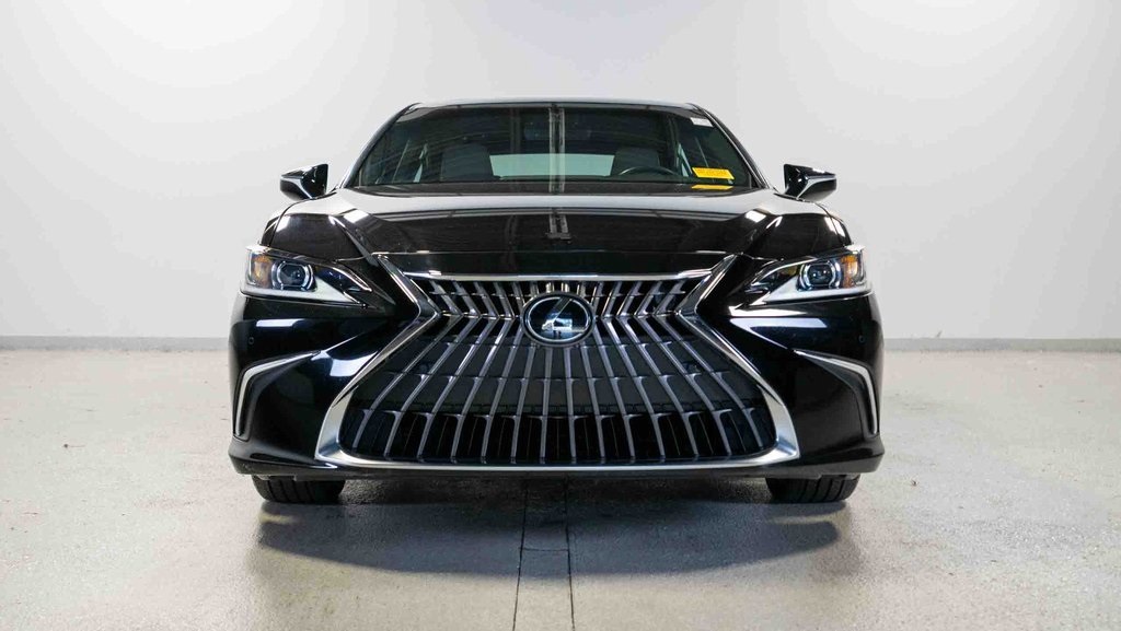 2022 Lexus ES 250 2