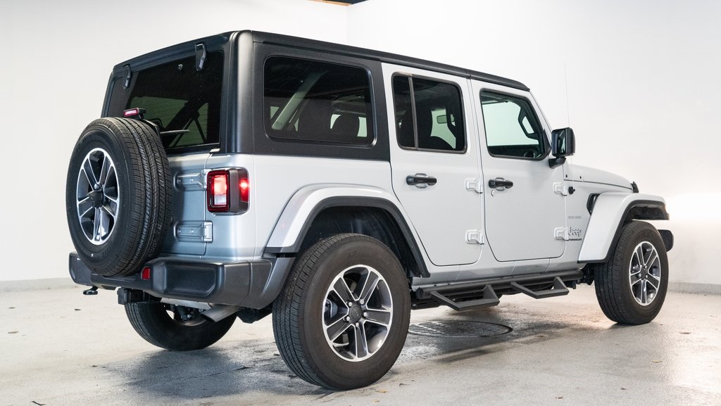 2023 Jeep Wrangler Sahara 6