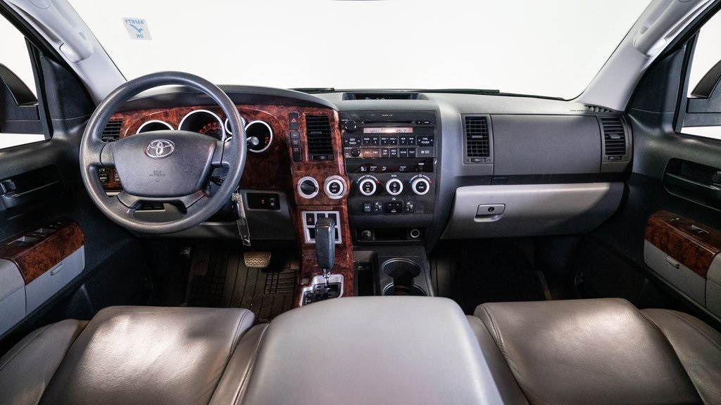 2008 Toyota Sequoia SR5 8