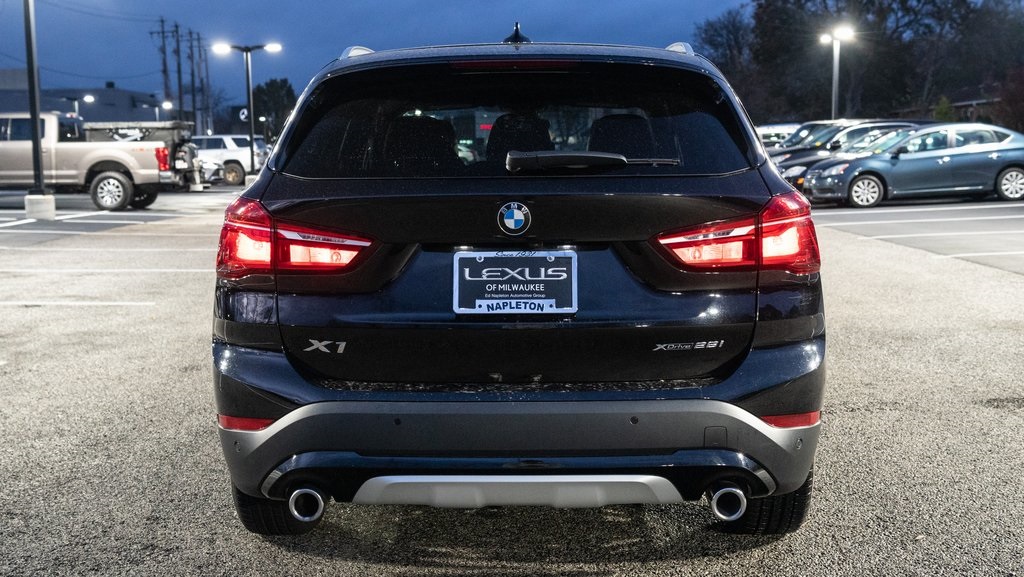 2020 BMW X1 xDrive28i 4