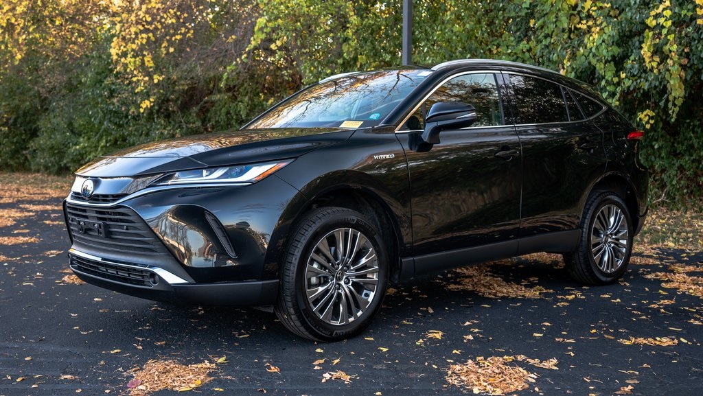 2021 Toyota Venza XLE 3