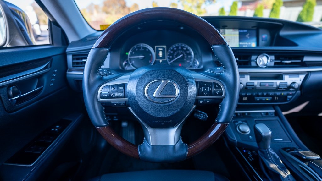 2018 Lexus ES 350 19