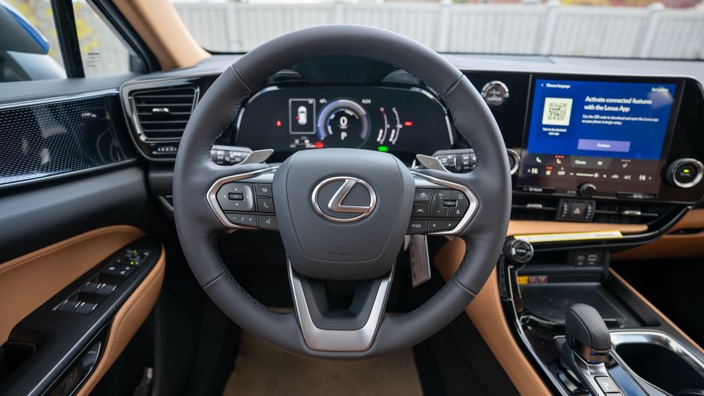 2025 Lexus NX 350h Base 27